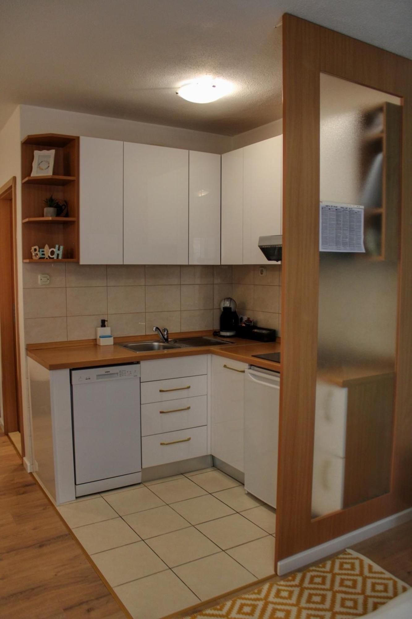 Studio Laura-Spacious Studio On The Main Beach Μακάρσκα Εξωτερικό φωτογραφία