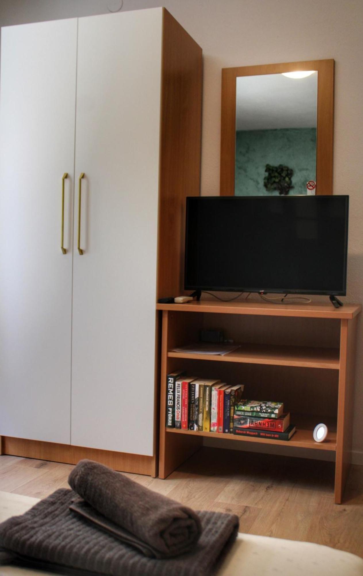 Studio Laura-Spacious Studio On The Main Beach Μακάρσκα Εξωτερικό φωτογραφία