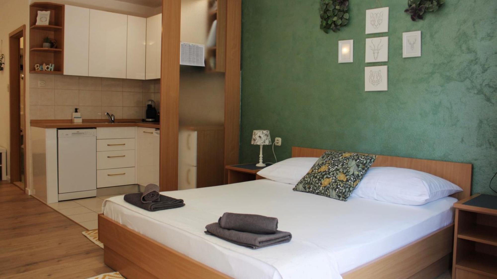 Studio Laura-Spacious Studio On The Main Beach Μακάρσκα Εξωτερικό φωτογραφία