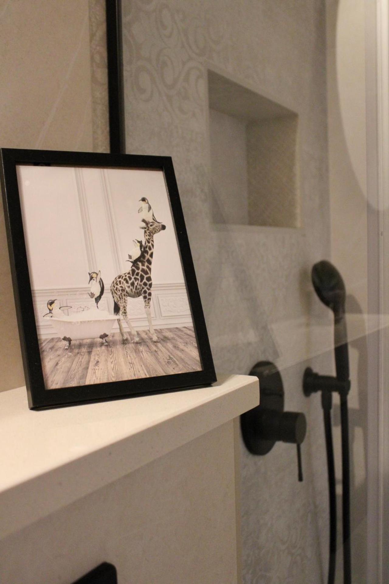 Studio Laura-Spacious Studio On The Main Beach Μακάρσκα Εξωτερικό φωτογραφία